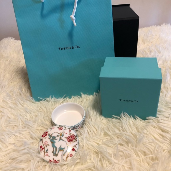 Tiffany & Co. Porcelain Jewelry Box (Free Dior Lip Glow & Mystery item) - Picture 7 of 14